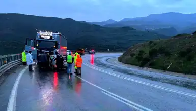İznik'te Korkunç Kaza: 1 Ölü, 2 Yaralı
